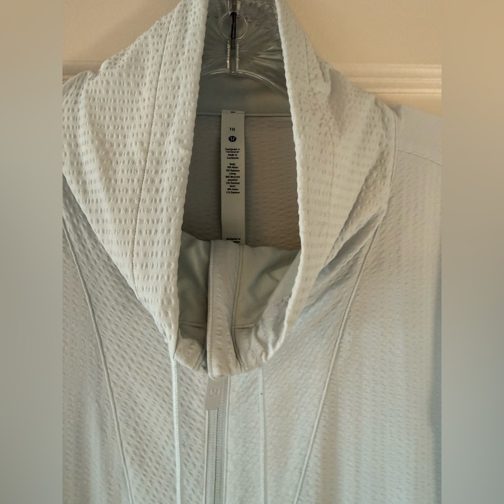 Lululemon Seafoam Textured Jacket